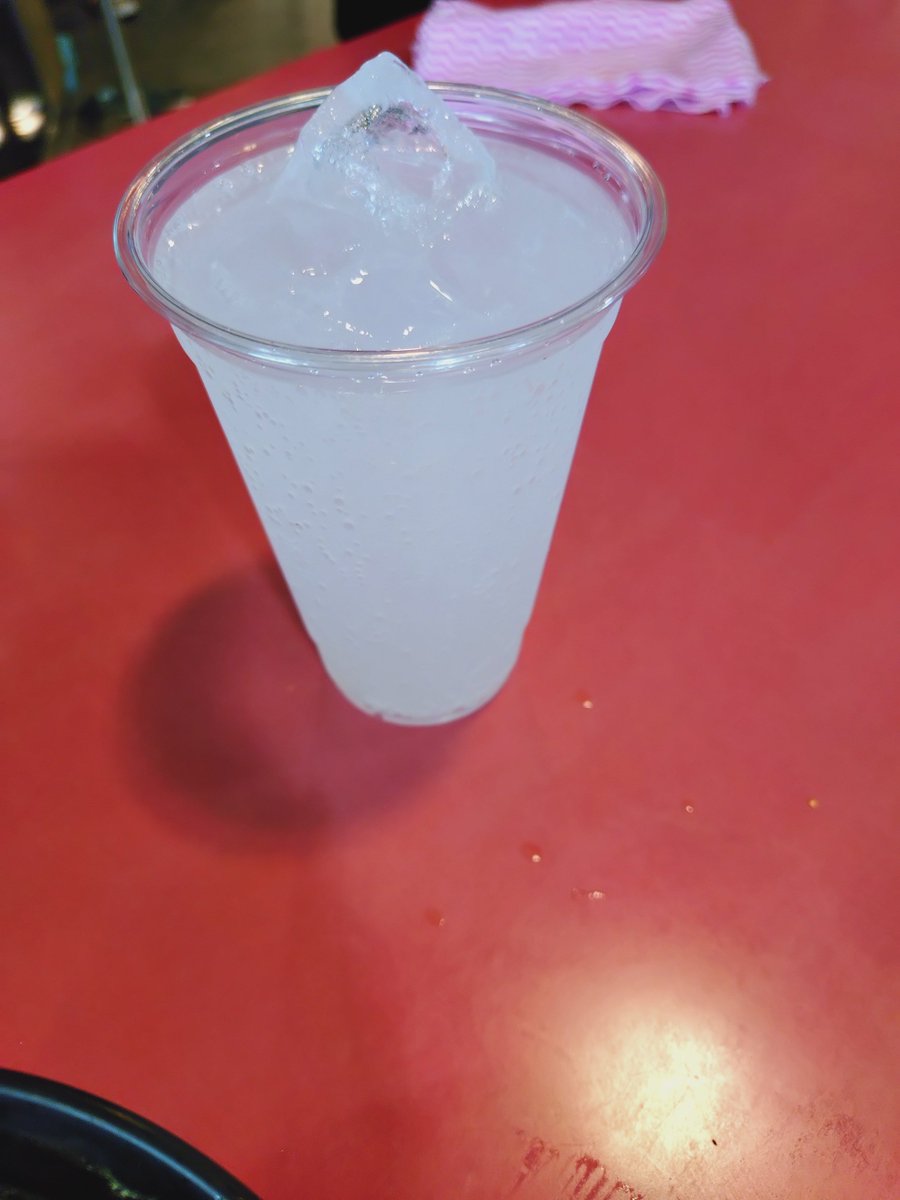 ユーキ tweet media