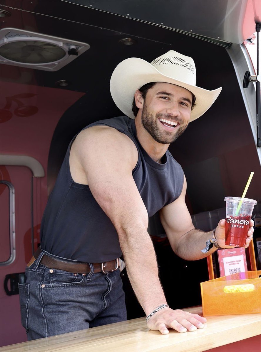 WreckitRaf 🫐🍌 tweet media