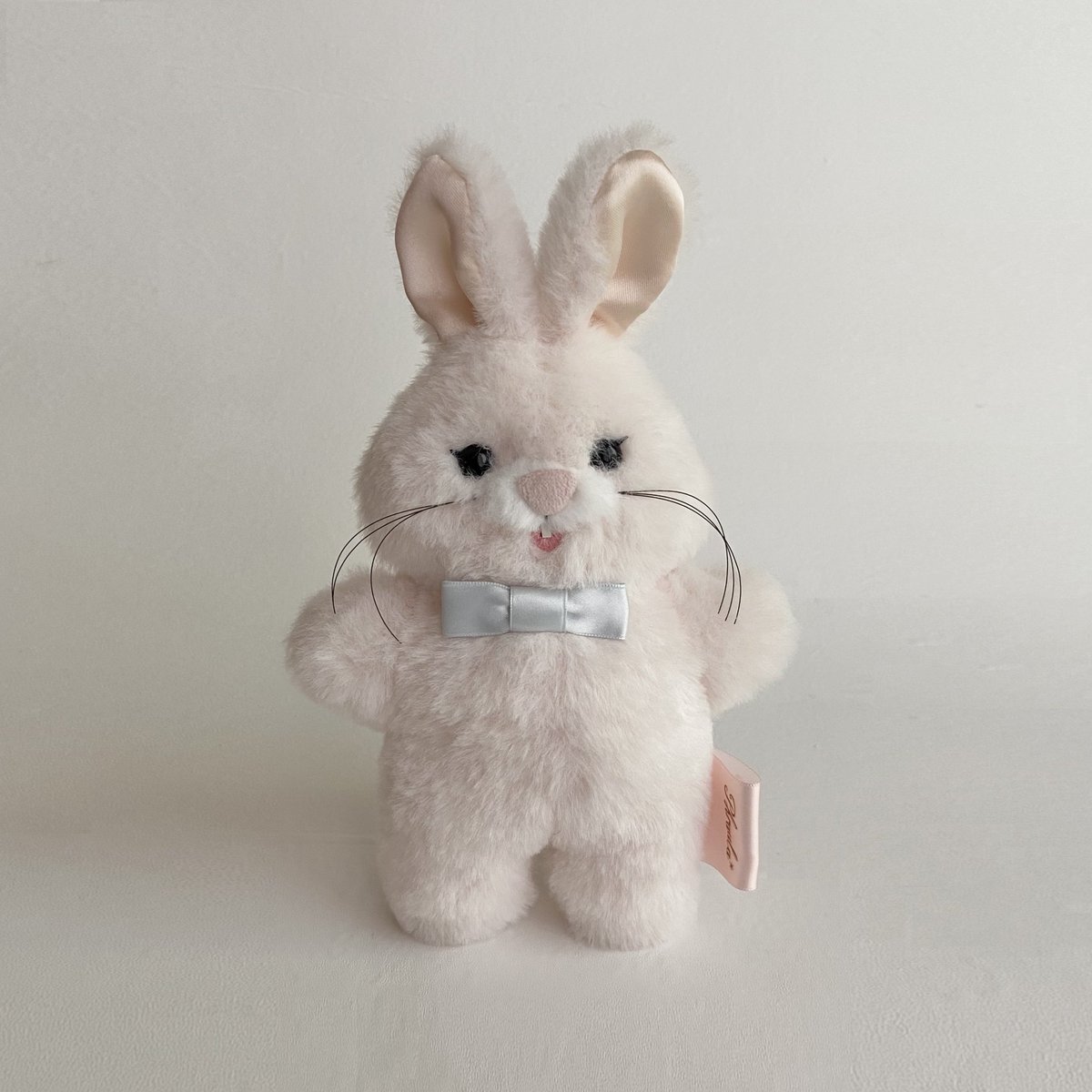 aki_phraula's tweet photo. 3 color Usakich Bunnies https://t.co/ZBAPiz2p2h