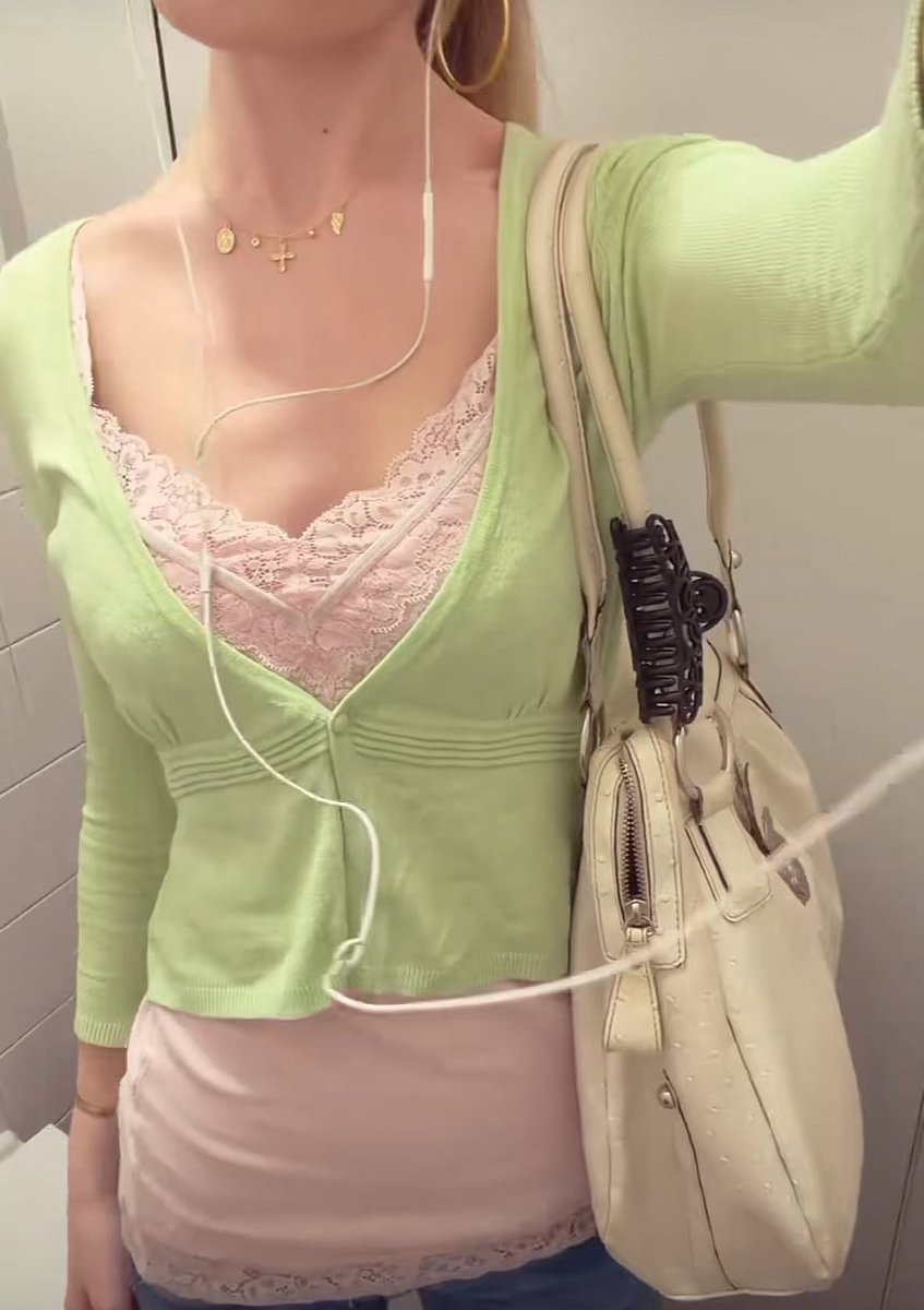 𝐁𝐨𝐧𝐛𝐨𝐧𝐫𝐢𝐛𝐛𝐨𝐧 𝐨𝐟 𝐬𝐡𝐞𝐝𝐭𝐰𝐭 ✿ tweet media