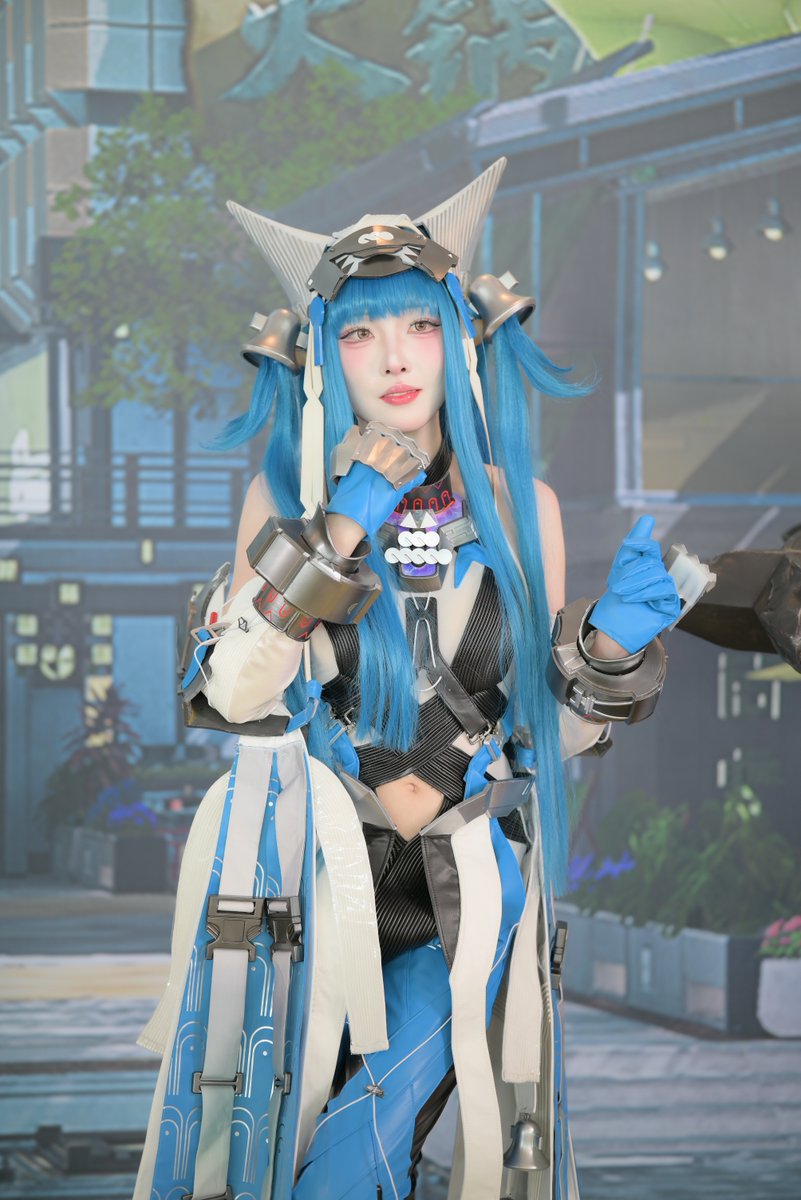 Build_Re tweet media