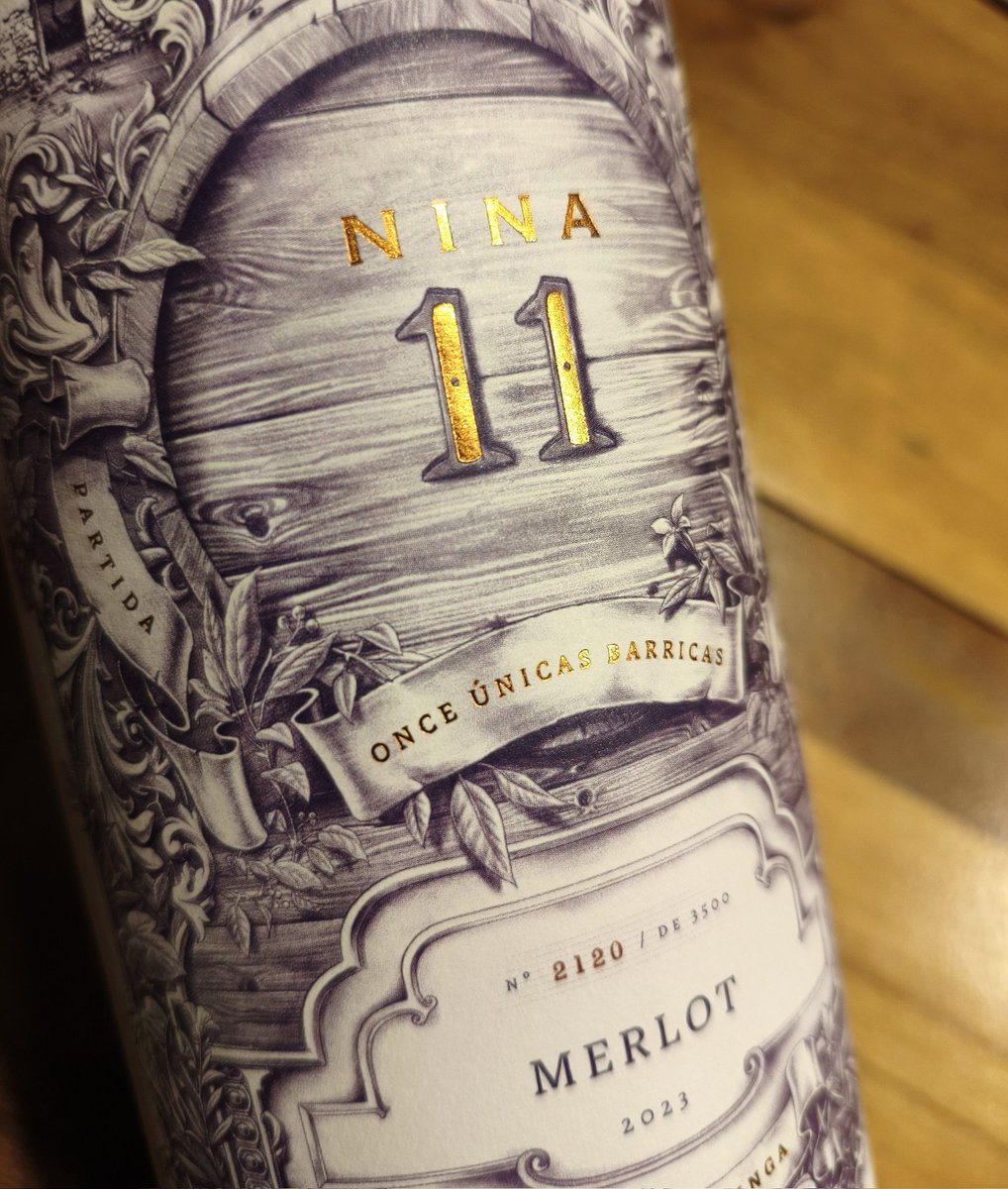 pabiolatto's tweet photo. Un Merlot Riojano. Veamos https://t.co/WnL5ZED8RT