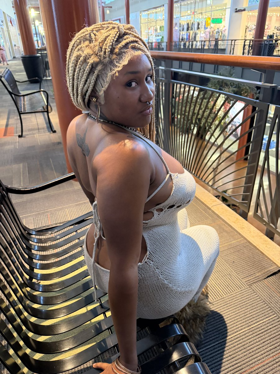 mookiemook tweet media