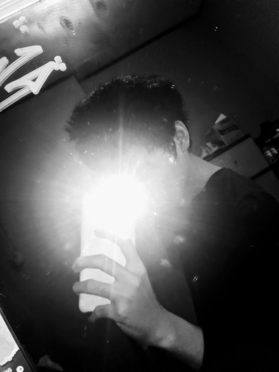 ell suka es buah tweet media