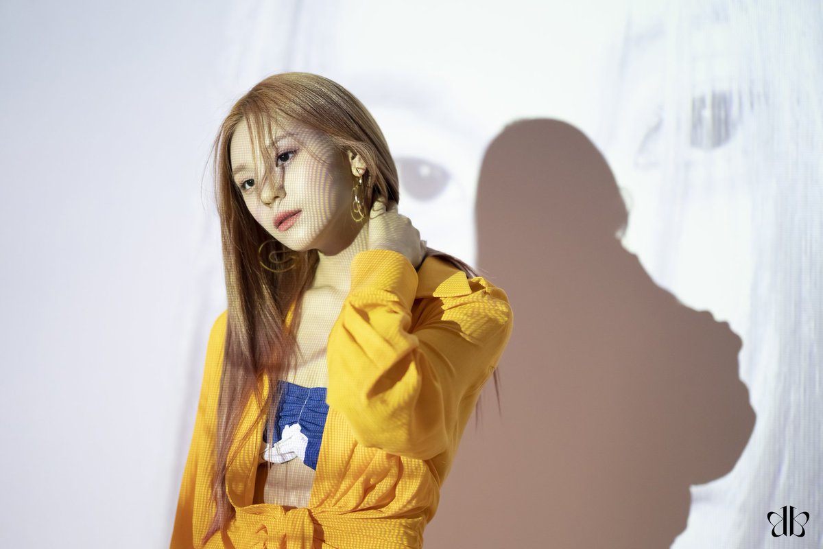 syyvvz_'s tweet image. #UMJI #엄지 #VIVIZ #비비지
@VIVIZ_official