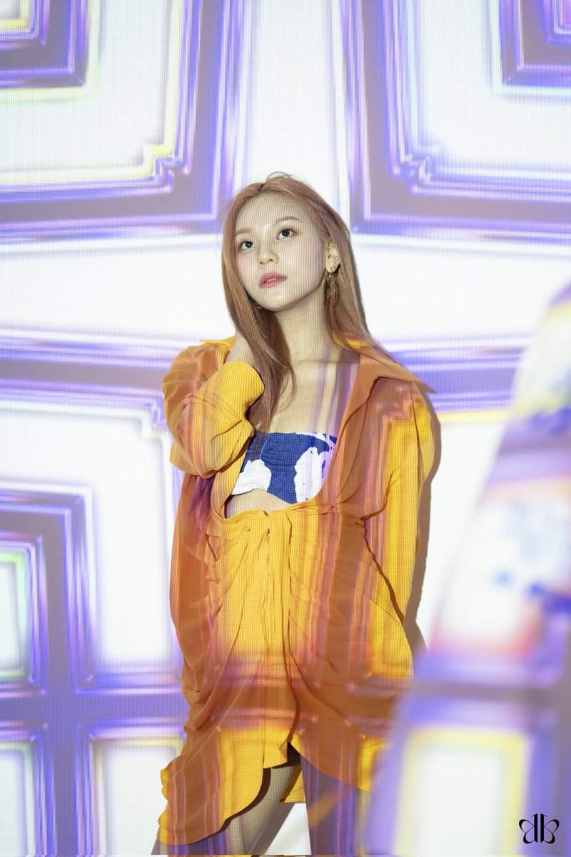 syyvvz_'s tweet image. #UMJI #엄지 #VIVIZ #비비지
@VIVIZ_official