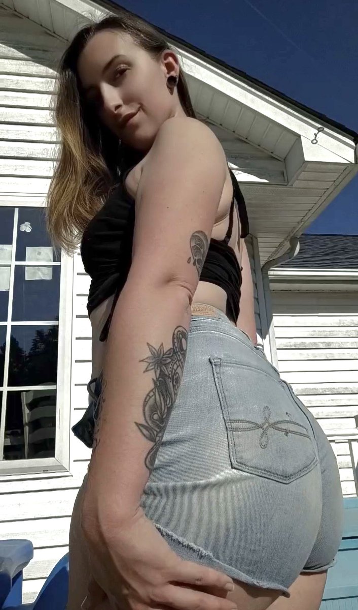 𝕔𝕝𝕠𝕧𝕖𝕣 ⋆˙⟡♡ 𝕟𝕠 𝕔𝕒𝕝𝕝𝕤 tweet media