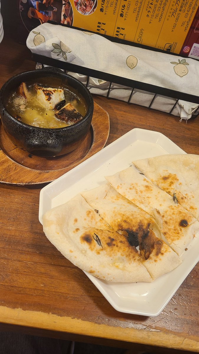 TokyoPrison0909's tweet photo. 贔屓のサッカーチーム勝ったので一人打ち上げしてきました✌
しらすアヒージョ初めて食べたけどこういうやり方もあるのか！って勉強になりました
毎回美味しい料理をありがとうございます！ごちそうさまでした！！

#赤バルRETZE
#赤バル https://t.co/hdD37A9Iq3
