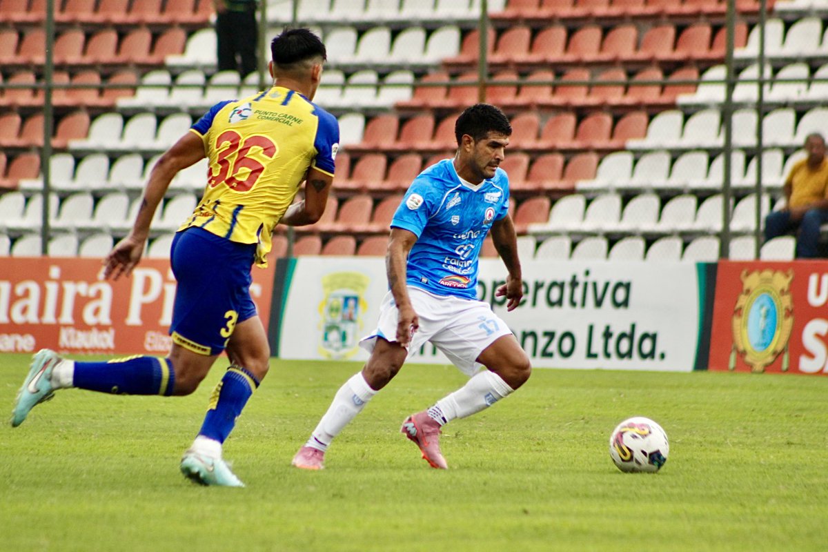 ResiSportClub's tweet photo. Postales del encuentro ante el club Deportivo Capiatá 📸

EMPATE de 1a1 en la fecha 4 💪🏻

Gol convertido: Enzo Agüero ⚽️

#VamosResi 🔺🩵 https://t.co/diYGNwtl6Y