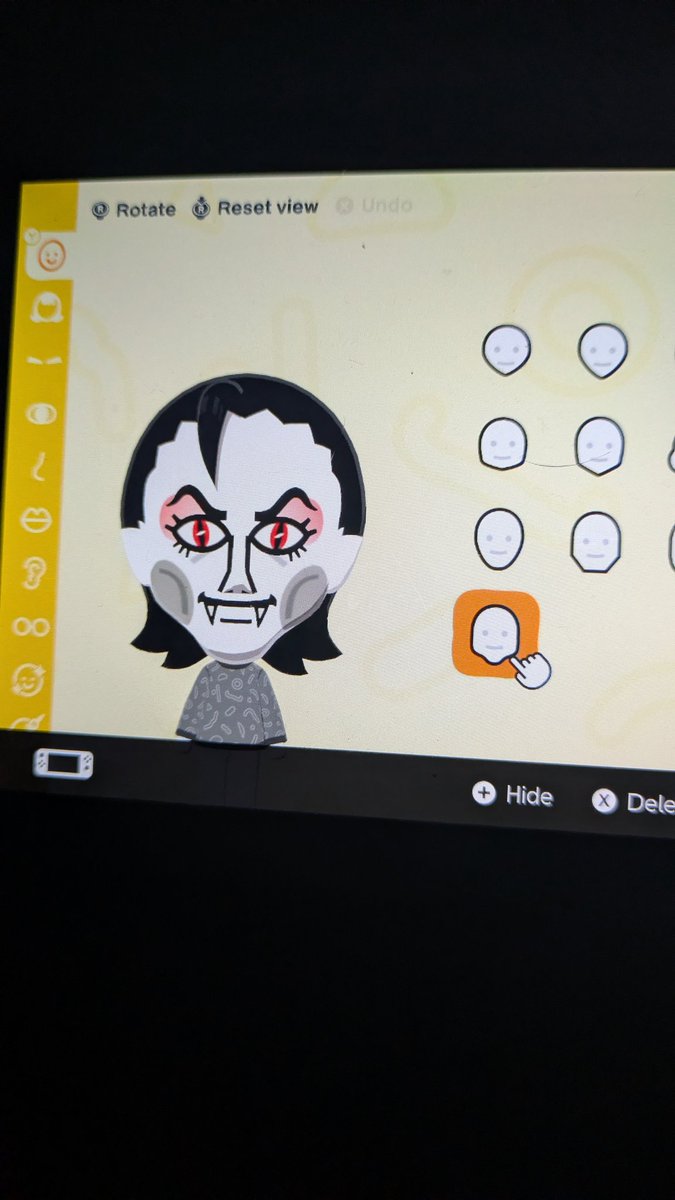 ClNEMASELF's tweet photo. tomodachi life doesnt have a way to get rid of clothes you dont want (that i could figure out) so i made dracula to give all the clothes i dont want. he lives isolated in the ocean on the complete other side of the island from all my other miis https://t.co/7Z4slkipcp