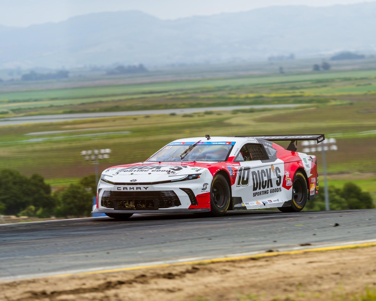 racewithnitro's tweet image. That's a checkered flag on our race day! Here's where the team finished:

P4 // Corry
P7 // Meskelis
P8 // E. Tovo
P9 // J. Tovo
P20 // McKendree
P21 // Buffomante
P32 // Phillips

#Nitro / #NitroMotorsports / #RaceNitro / #e3lithium / #leadisdead / #e3sparkplugs / @GoTransAm