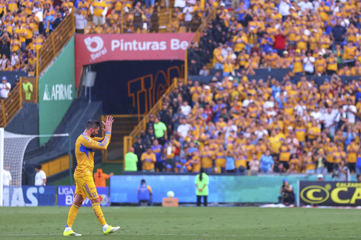 tigresfootball_'s tweet photo. Gignac es eterno… 
El mas grande de todos los tiempos. https://t.co/ktFEqUs6QV