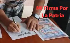 ¡Es la hora de gritar Revolución!

Quien intente arrebatarnos la patria encontrará un pueblo dispuesto a morir por ella.

#MiFirmaPorLaPatria 
#CubaEstáFirme 🇨🇺🇨🇺🇨🇺
