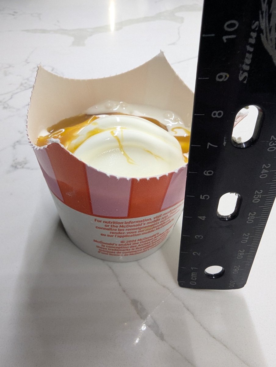 JackRipperInc's tweet photo. You got to be f****** kidding me @McDonaldsCanada https://t.co/cTb7Ji98qZ