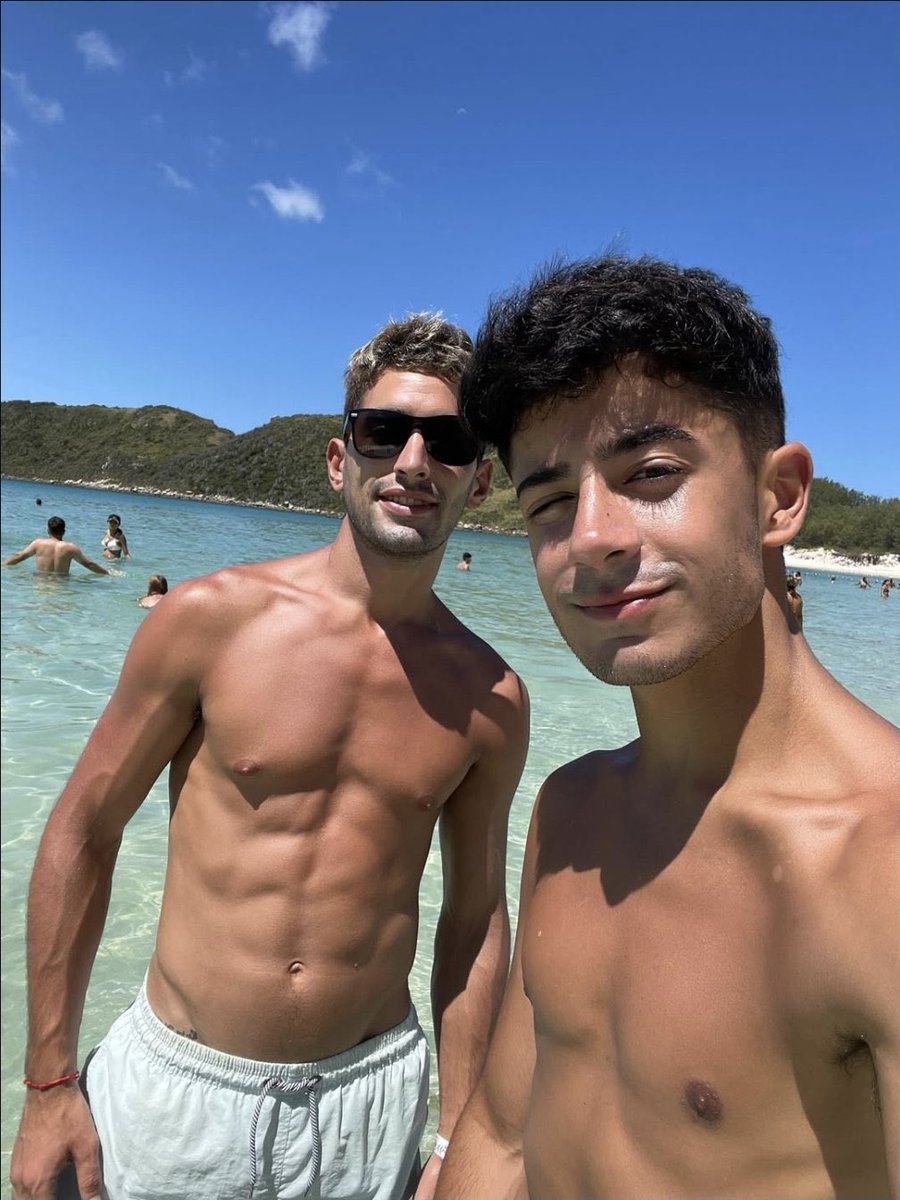 LO CELOSO QUE ME PUSE DIOS DECIME ALGO KEVSHO