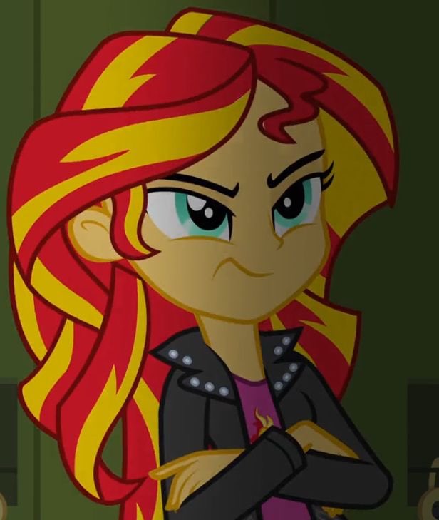 luguahg's tweet image. BRO BRO walk with me. LISTEN OKAY. LOOK they are both (technically) outsiders from their town and they are lowkey both not really favored there (esp sunset shimmer bc she a baddie like that and I #support)