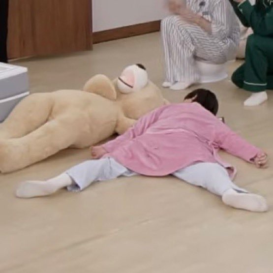 소미… tweet media