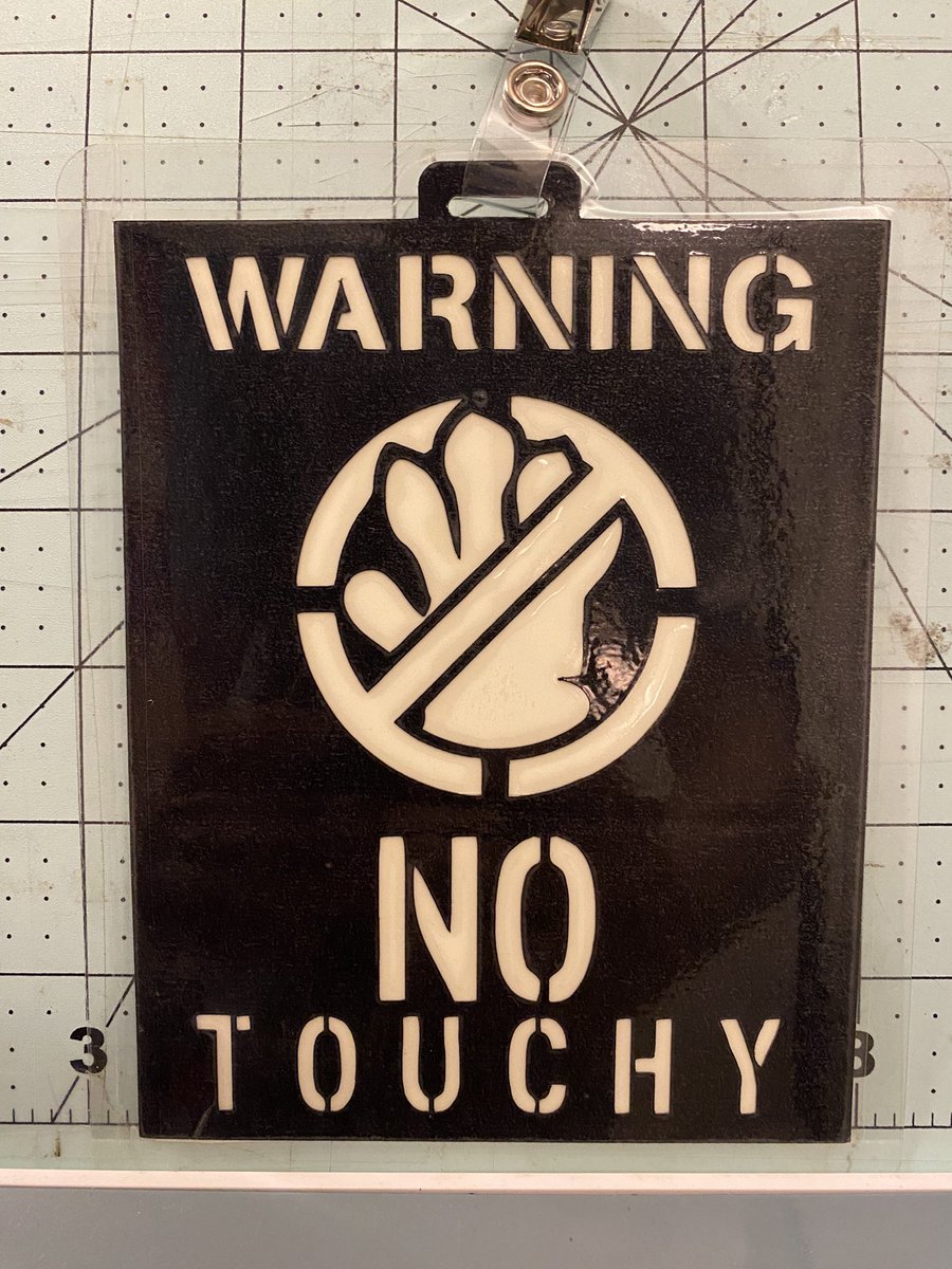 ArtistCreatCutC's tweet image. Glow in dark Decoupage Badge signs. Perfect for those attending @WhinnyCityPony @anthrocon @MareFairCon  #furryfandom #brony #papercraft