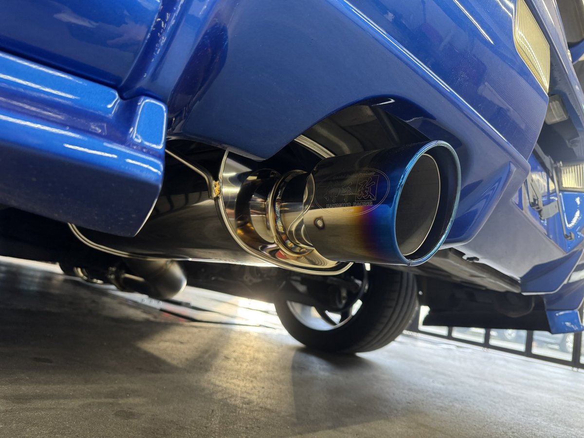 RB25用　ハイパワー対応の
静音マフラー
開発中。

柿本レーシング様にて
試作マフラー完成✅
80Φ→90Φ絞り無しの
ハイパワー対応で
92dbで車検OK
(JASMA取得)

製品版は出口が変わります