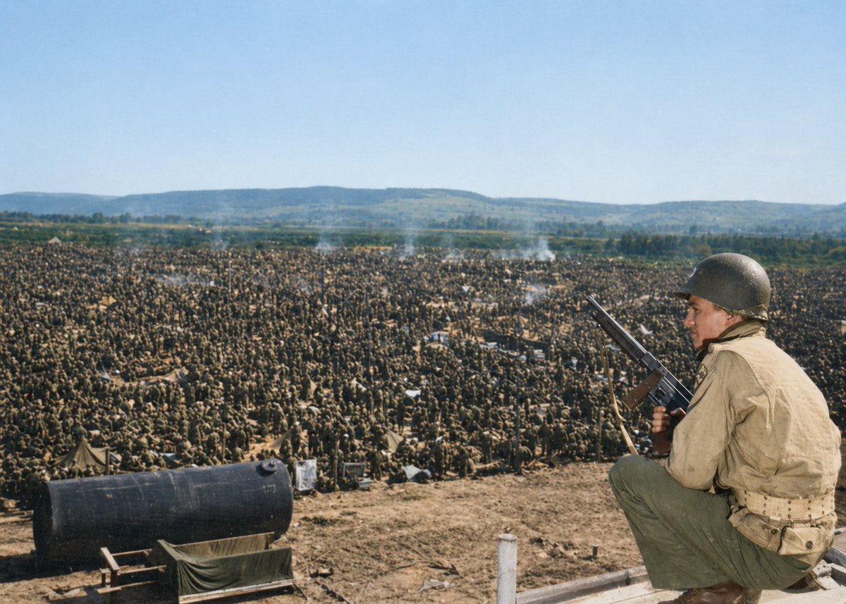 Voices of WW2 tweet media