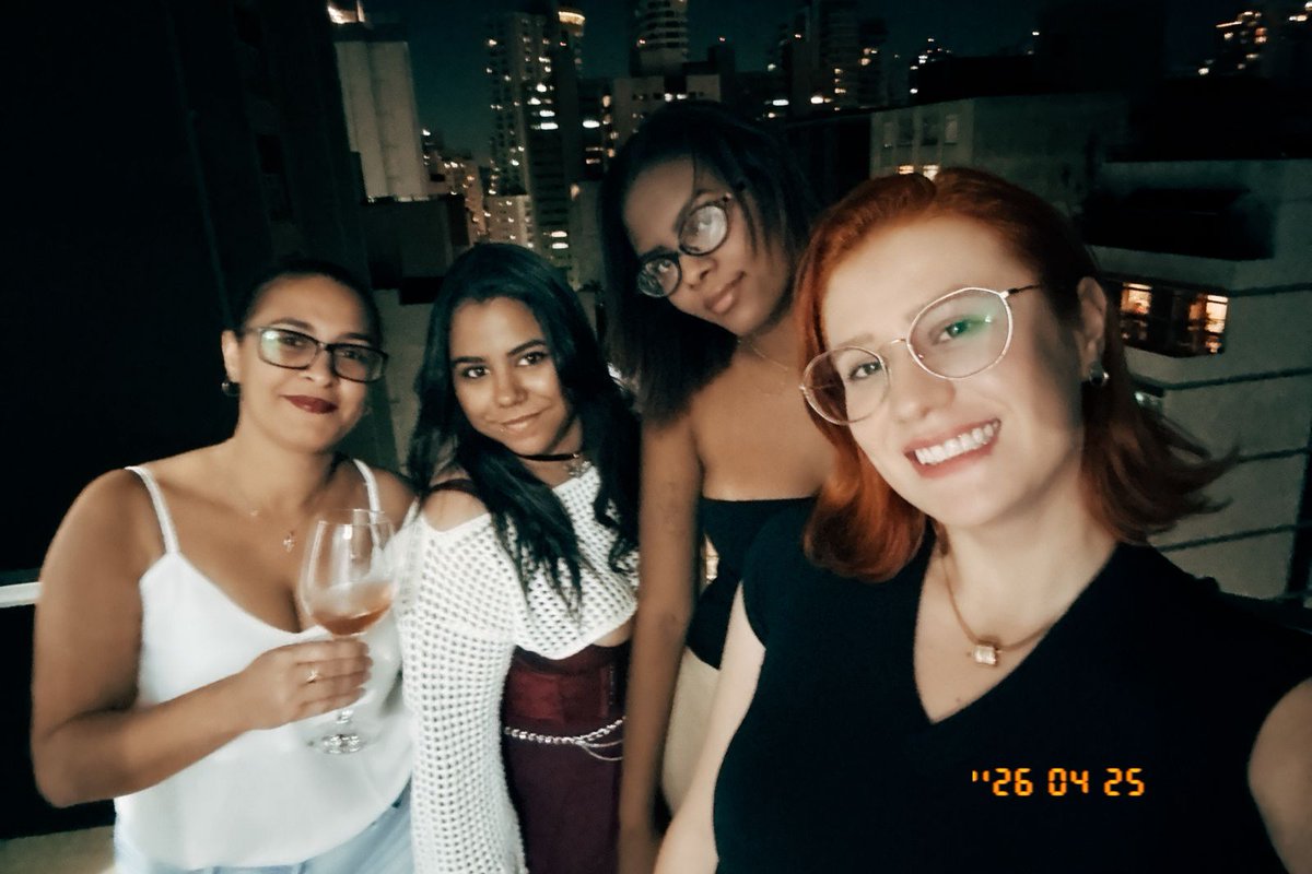 Hoje foi dia de encontros, risos e bate papo gostoso! É sempre muito bom estar com vocês!
❤️❤️❤️❤️❤️❤️