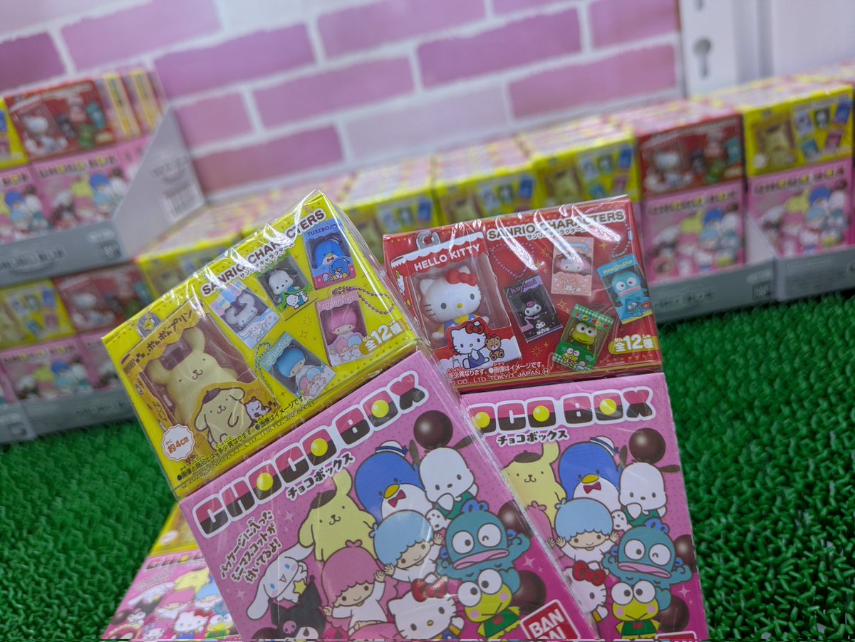 3rd_oz's tweet photo. #サンリオチョコボックス
#サープラoz浜松あそびタウン

あるよっ
爆とれ横丁にいそげっ！
@3rdSaplus @BIG_CLAPPY #サープラ  #あそびタウン https://t.co/xRLKMlfd4y