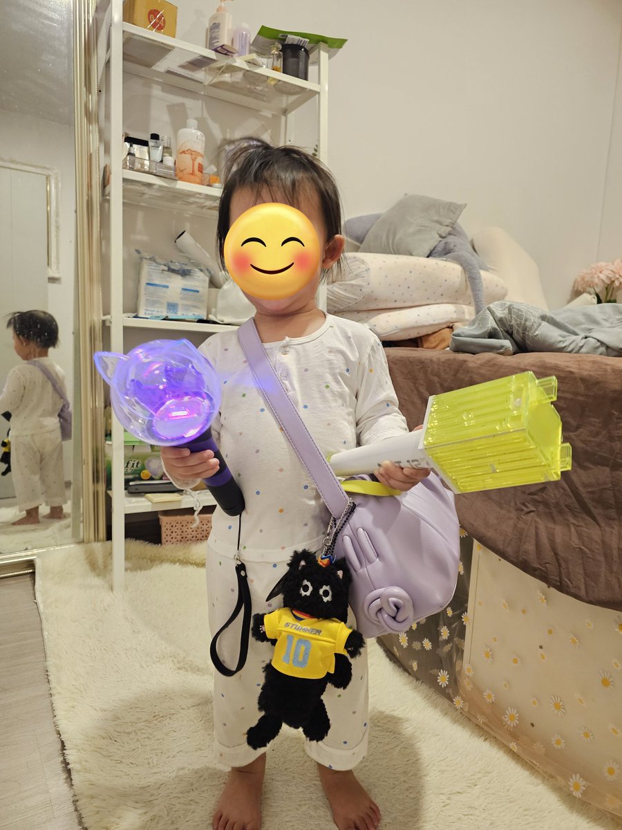 JJTmommyofTY tweet media