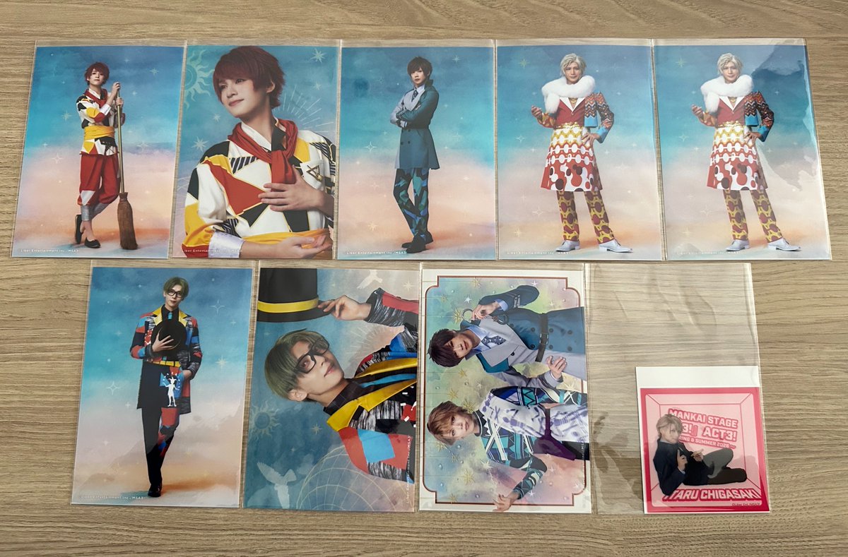 yzxx__'s tweet photo. 【交換 譲渡】エーステ スクエアカード ランブロ

譲：画像参照

求：ランブロ三角全身/アップ、天馬＆幸(上段とのみ)、カード三角箱
または定価

下段は上段含む方優先(単体も検討します)
新潟現地でお手渡し可能です
検索からもお気軽にお声掛けください🍒◎ https://t.co/NpqQAZzbjR