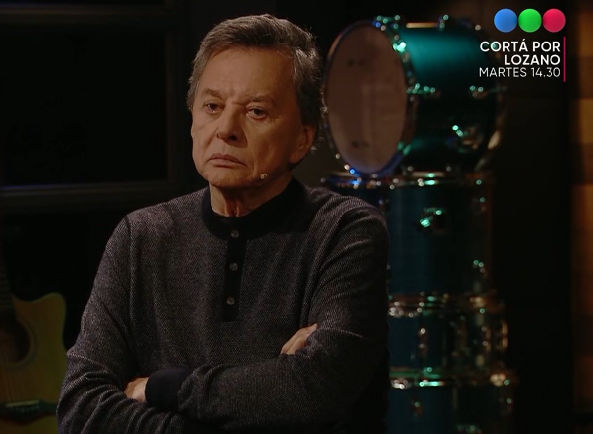 #GranHermano
Lolo poggio viendo que le dieron el personaje de Emilia a luana: