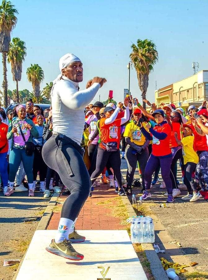 MONEY CONSTANT! 🇿🇦 🇳🇬🐥🦅 💔🦅🌹 tweet media