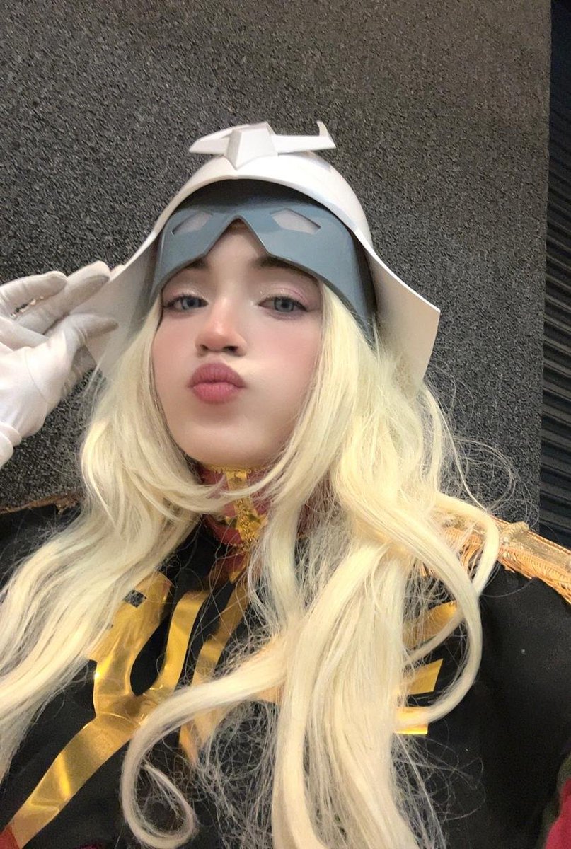 ♡ 𝙇𝙖𝙙𝙮 𝘾𝙝𝙖𝙧 ♡ Yume convención 🩷🪽 tweet media