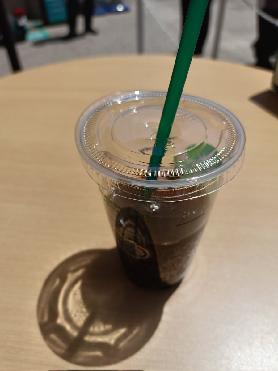 takamam's tweet photo. #スターバックス https://t.co/nvoogPiH4z