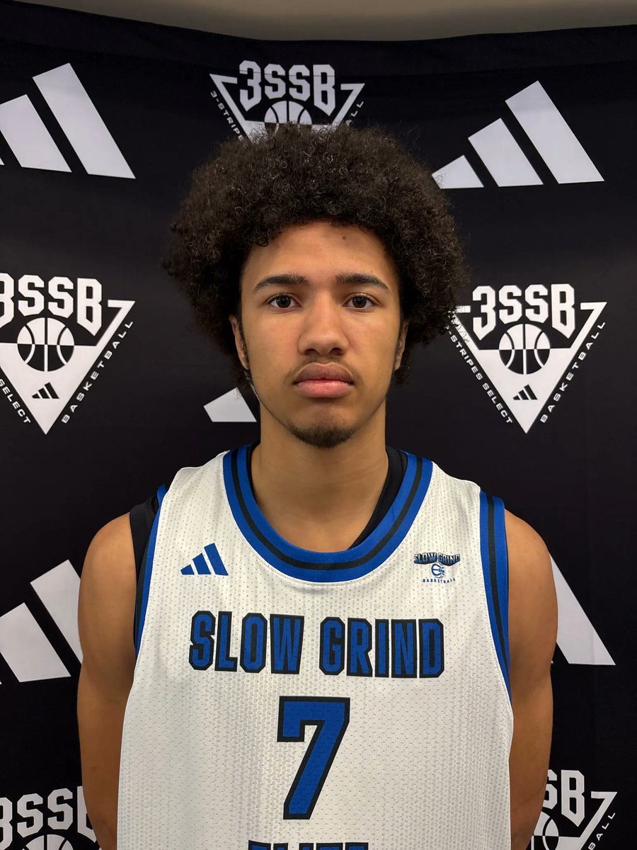 scopescouting's tweet image. Monster performances via @SportsPassports at 3SSB Session I @3SSBCircuit #ScopeScouting #ThePassport

Josiah Jones (ASAK 17u) - 37 PTS, 4 REB, 5 AST @JosiahJones_27 

Silas Graham (K-Low) - 23 PTS, 16 REB, 6 AST @SilasGraham6 @KLowElite 

Mason Martin (Breakaway) - 32 PTS, 3 REB