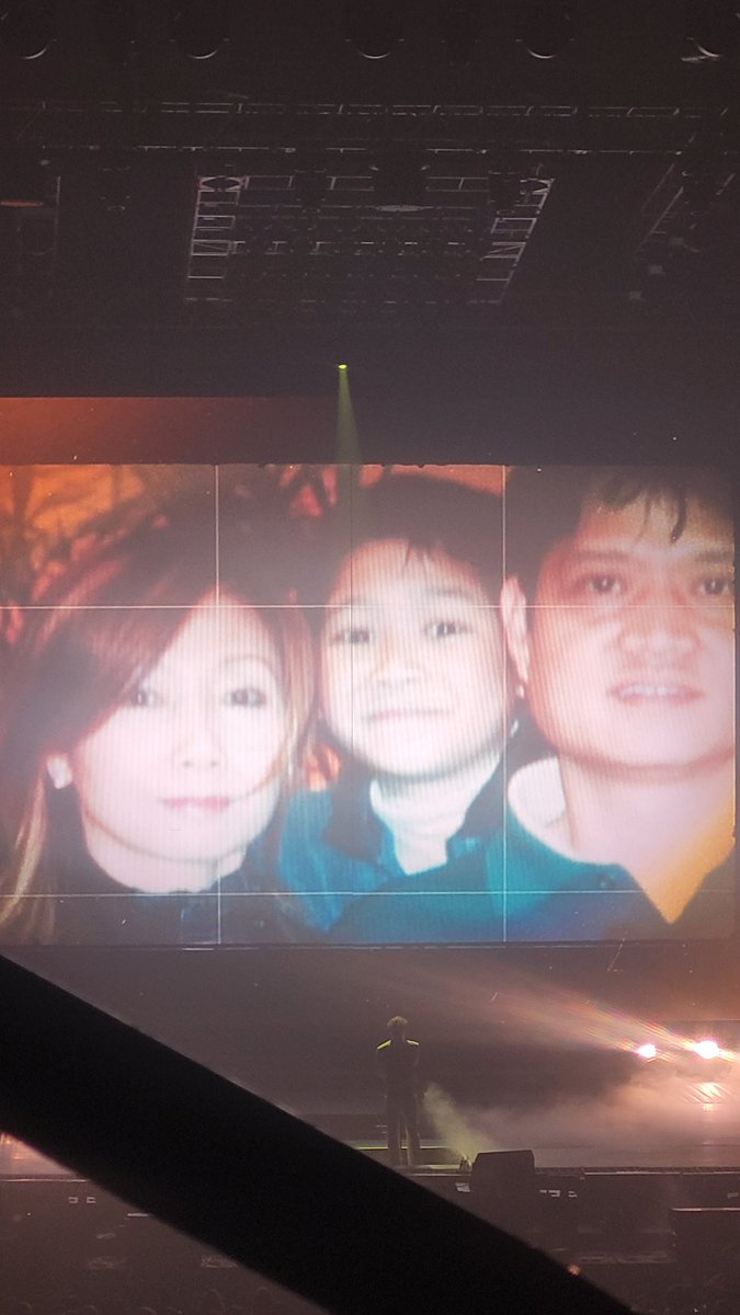 GOT7 prometeu 🖤❤️ JayB 5/7 💚 tweet media