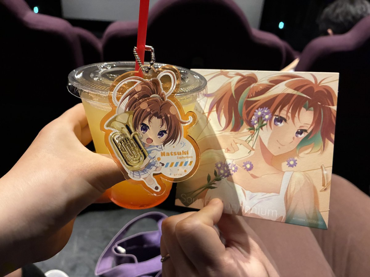 やまてつ tweet media