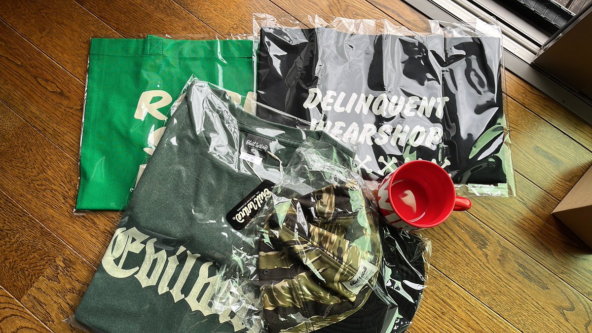 satsumakatsuya's tweet image. 自宅に届いたみたい✨😊ユーヤさん❗️勝哉のわがままに付き合っていただきありがとうございます💚ＧＷ帰省が楽しみ✨EVILWIREやっぱり最高だわ‼️😁
＃EVILWIRE