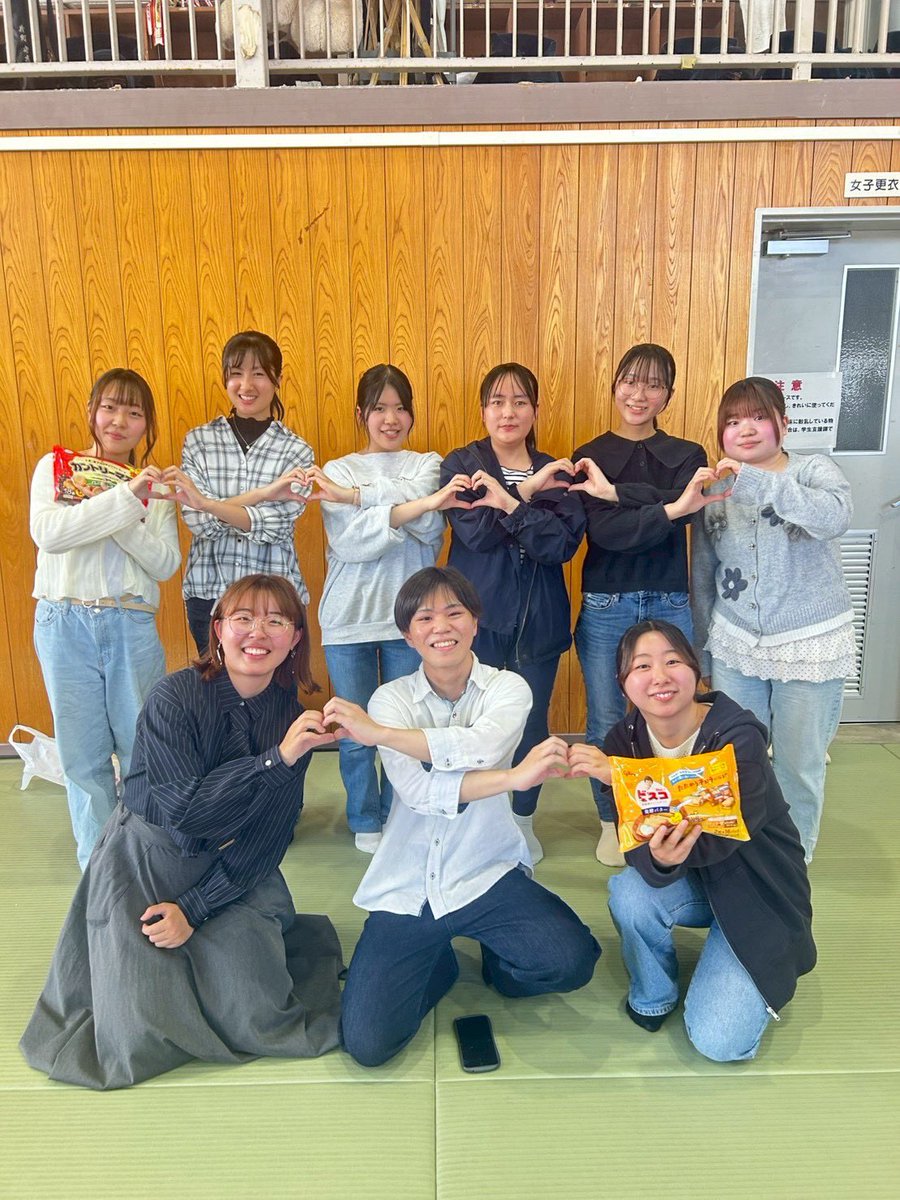 yubbhorn's tweet photo. こんにちは！山大吹奏ホルンパートです📯

4/25にスプリングコンサートを行いました！

なんと6人の1年生がホルンパートの仲間になってくれました🥹

演奏を聞いてくださったみなさん、ありがとうございました！
これからもホルンパートの応援よろしくお願いします🙌 https://t.co/CVRsvge4Ga