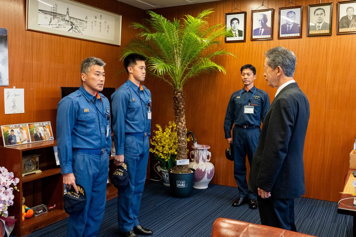 ロベレニくん（八丈島公式） tweet media