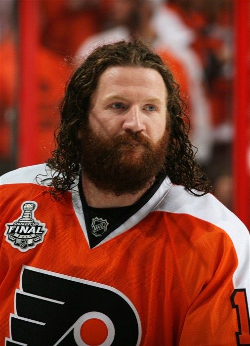 Penguins Jesus tweet media