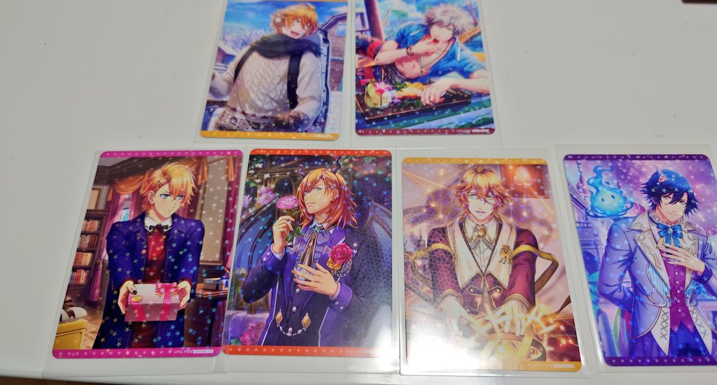 Suzu0301's tweet photo. 【交換】うたプリ Shining Live シャニライ ビジュアルカードコレクション ビジュコレ vol.5 特典 BOX ボックス アニメイト
◎譲る
BOX特典　那月、蘭丸
アニメイト特典翔レン那月トキヤ
◎求め
BOX特典 音也優先（友人分）真斗
アニメイト特典カミュ＜真斗
郵送優先、３日マルイ渋谷手渡し
時間相談 https://t.co/1LJEYXUz0j