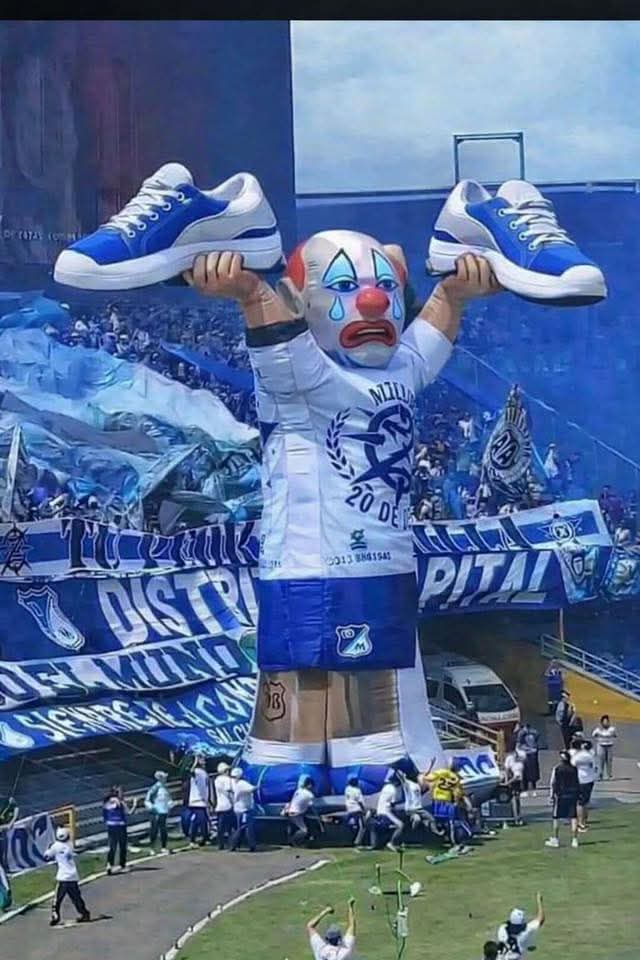 Americano de corazon 👹⚽️⭐️ tweet media