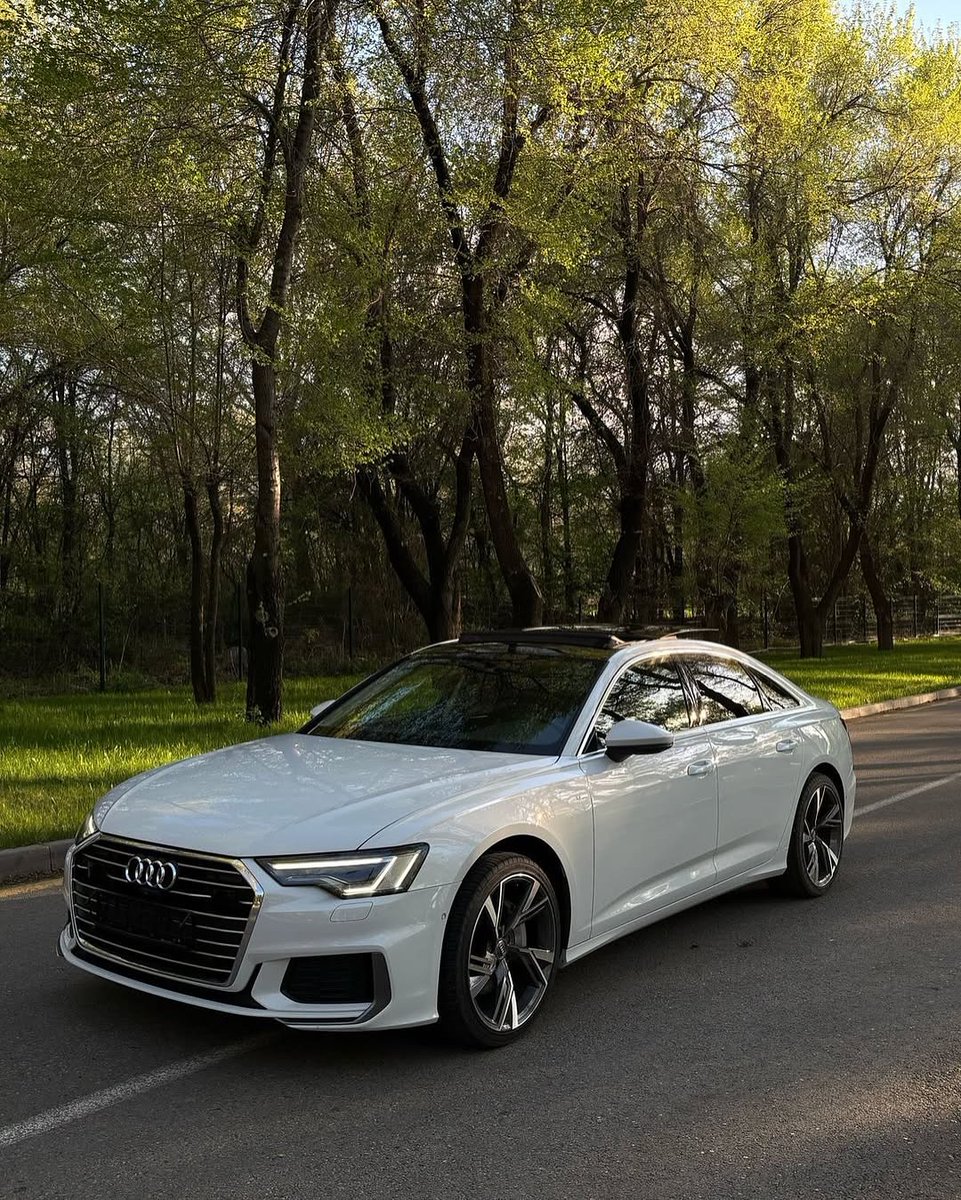 nocarcontext's tweet photo. AUDI A6 S-Line 🤍🤍 https://t.co/6z0CzM6MD8