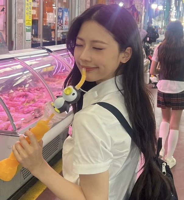 ☾ ⋯ 月の残響を、切り取る。 tweet media
