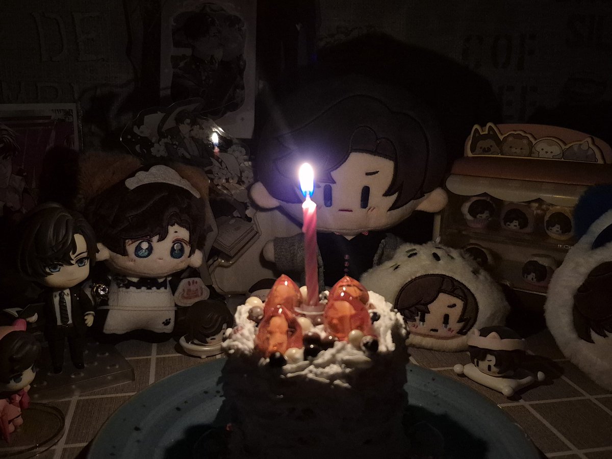 MigraHuh's tweet photo. Happy birthday!!!! 
#ArtemWing #TearsOfThemis https://t.co/XVzFWJ4gdA