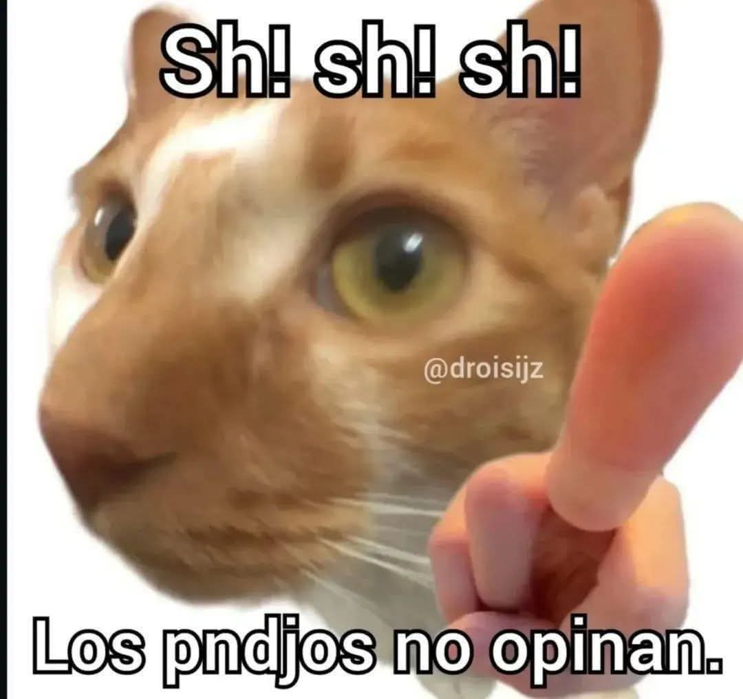 Tari has a job as a Zookeeper ;v