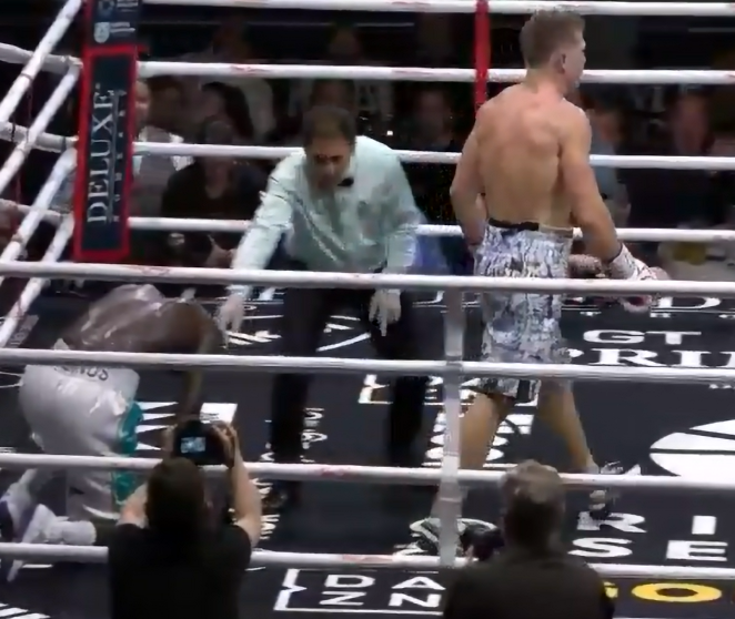 JuliusJulianis tweet media