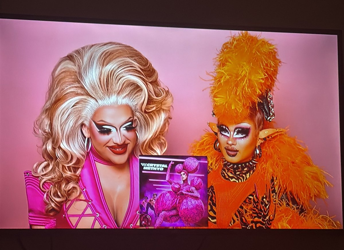 mac12399's tweet image. @_BussyQueen just did hers and I’m watching the one you’re in with @MistressIBrooks 👏🏻🙌🏻🤗 #AllStars #AllStars11