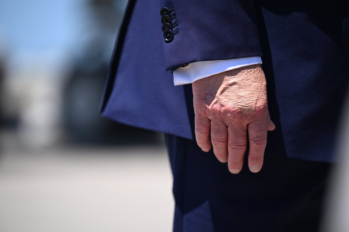 Aaron Rupar tweet media