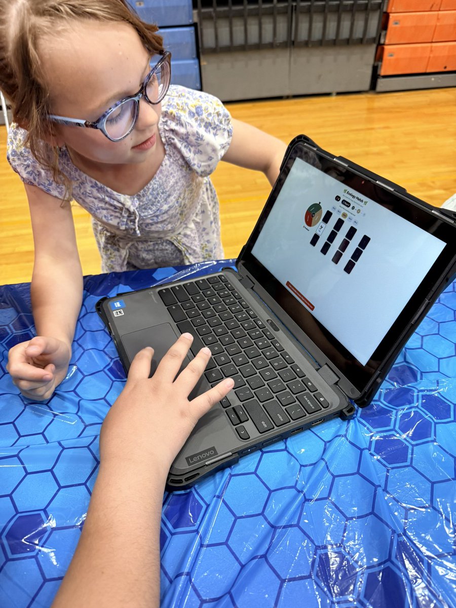 MQuinonez_DSSE's tweet image. 🎉 Amazing GT Showcase Turnout. Our Shook students truly shined as they shared their creativity, innovation, &amp;amp; hard work with our community.
Thank you to all who made this event so special. We are so proud of our GT students and their AMAZING achievements!#GTProud #FutureLeaders