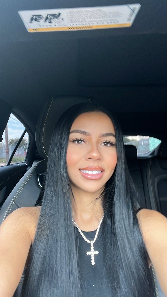 chrmehrtsdoll's tweet photo. some selfies 4 you. https://t.co/8PJxtXvwAa